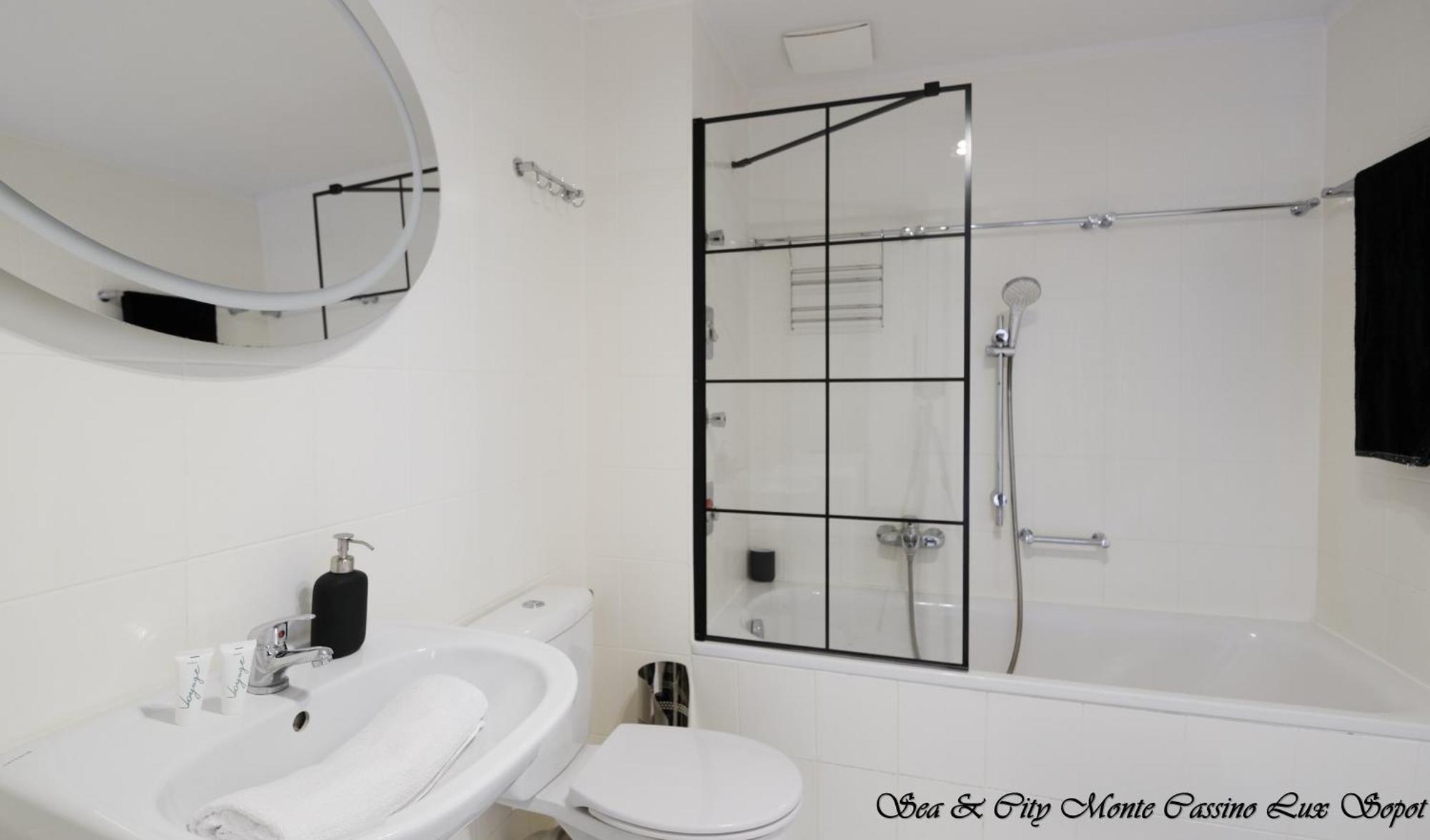 Sea & 50 M Monte Casinno 100 M Lux Apartment Sopot